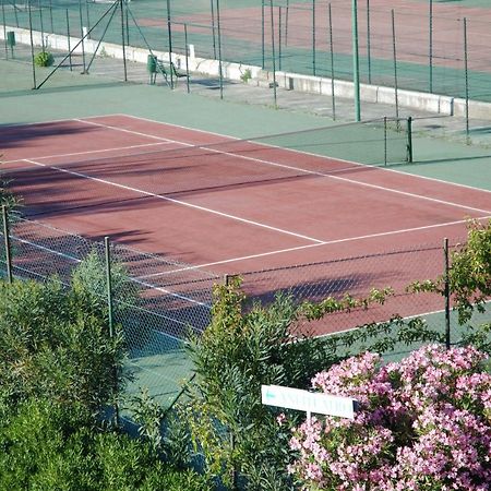 Th Cinisi - Florio Park Hotel Екстер'єр фото
