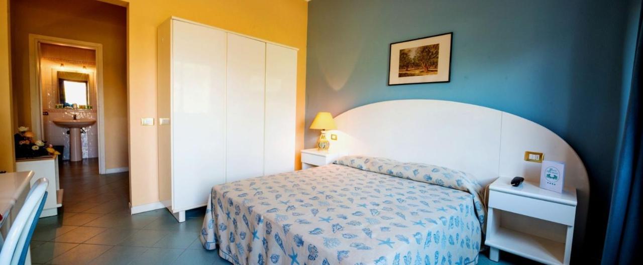 Th Cinisi - Florio Park Hotel Екстер'єр фото