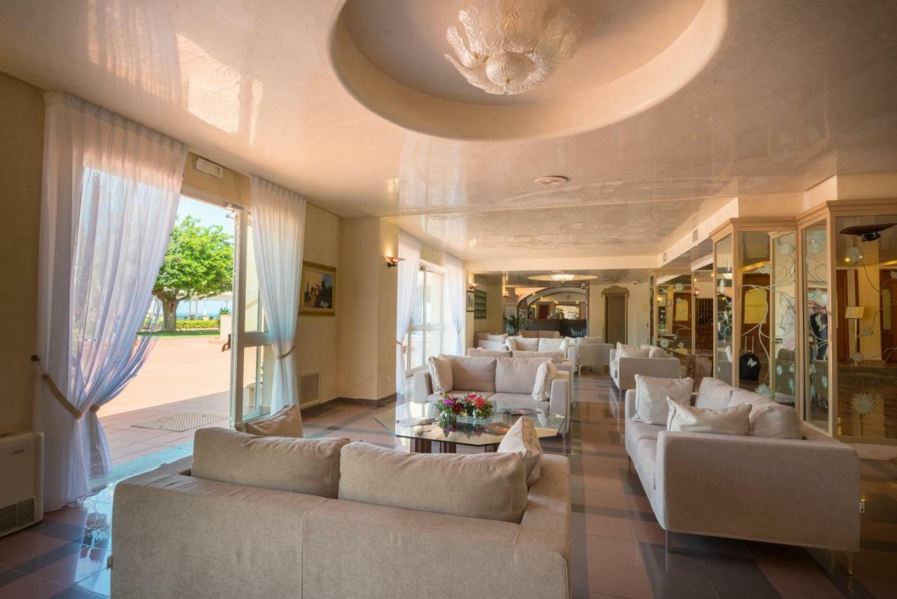 Th Cinisi - Florio Park Hotel Екстер'єр фото